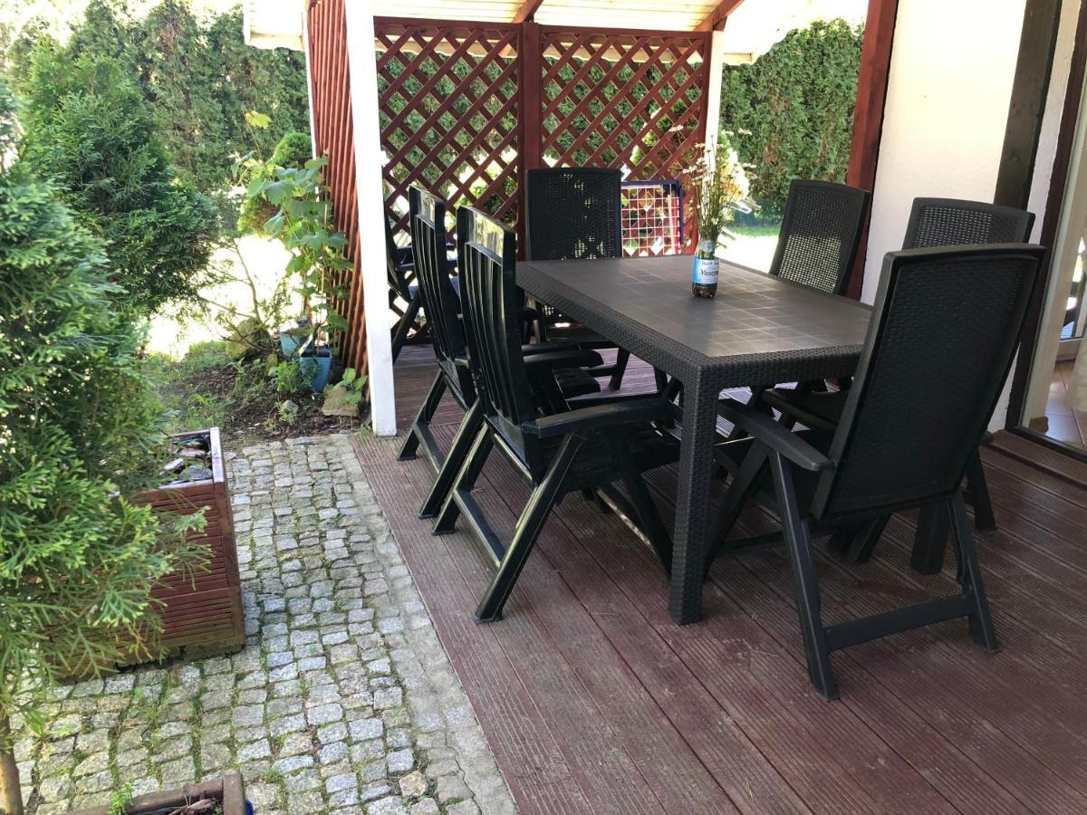 Villa Dom Letniskowy Dorota Poddąbie Exterior foto